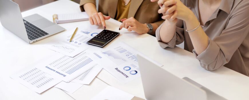 Asesoría contable y fiscal para pymes en Colombia con un contador profesional
